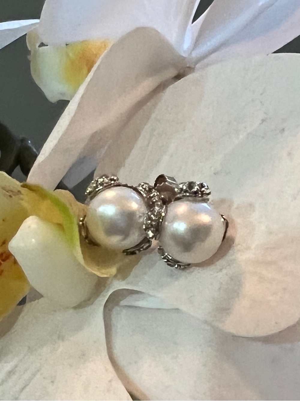 Honora Pearl & White Topaz Stud Earrings🤍